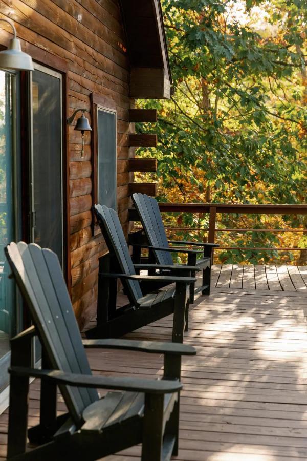 Вилла Hot Tub Charming & Chic Mountain Gem On Sleepy Creek Беркли-Спрингс Экстерьер фото