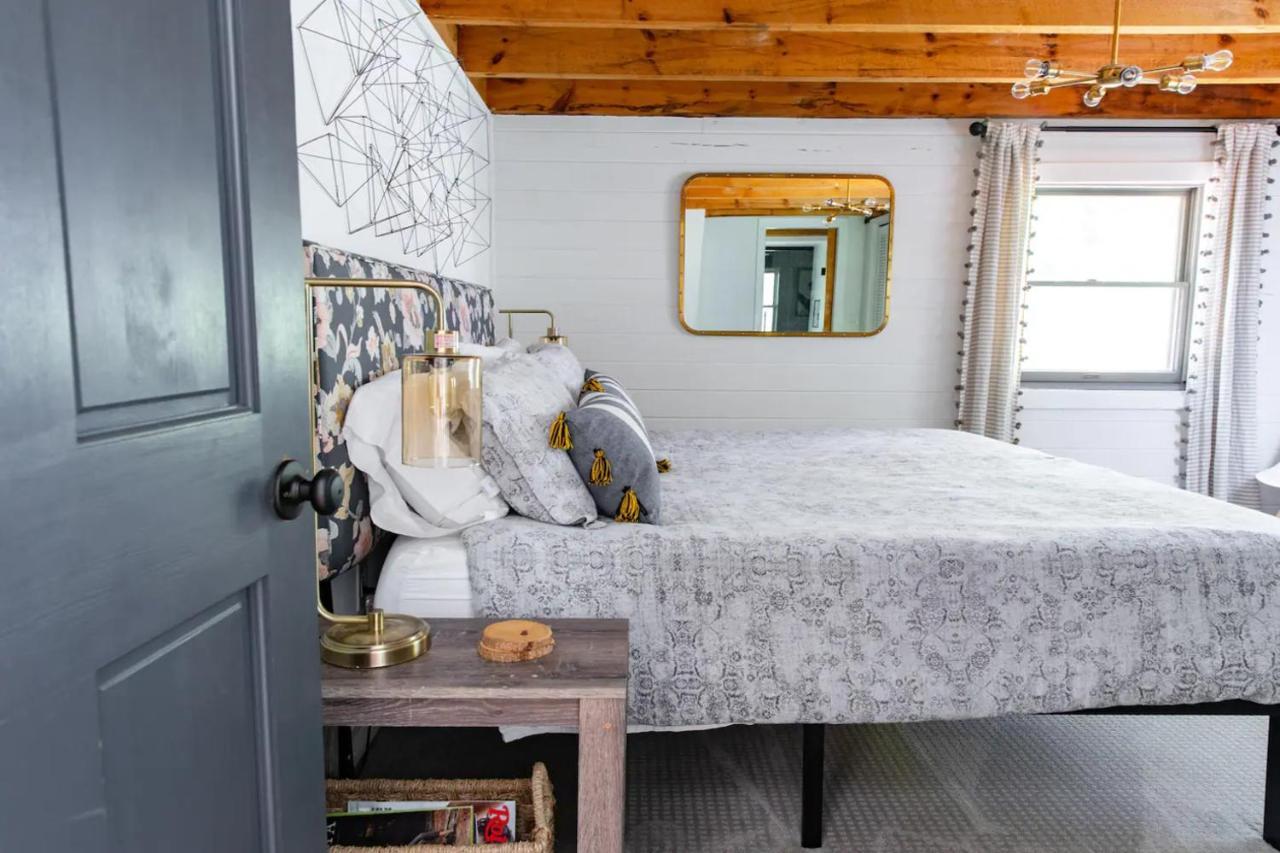 Вилла Hot Tub Charming & Chic Mountain Gem On Sleepy Creek Беркли-Спрингс Экстерьер фото