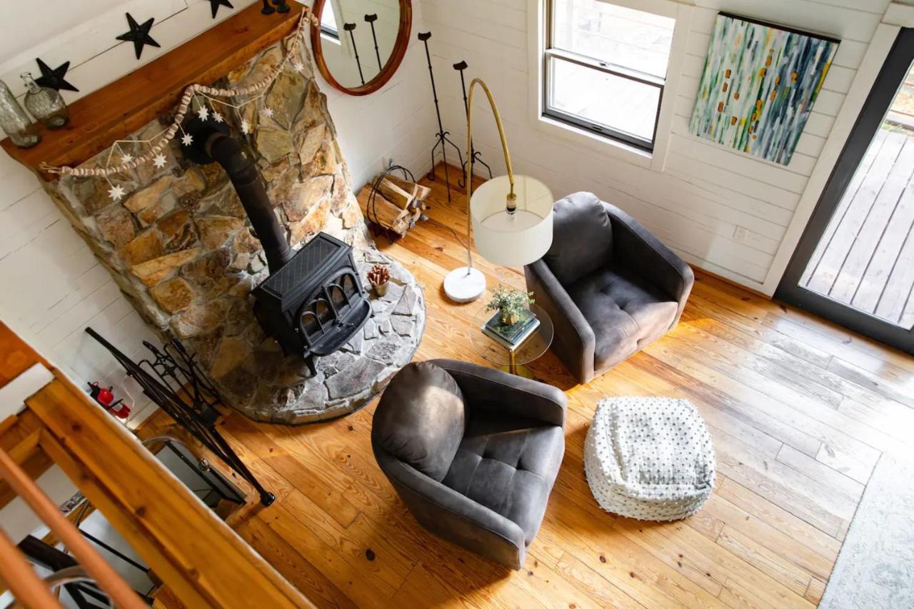 Вилла Hot Tub Charming & Chic Mountain Gem On Sleepy Creek Беркли-Спрингс Экстерьер фото