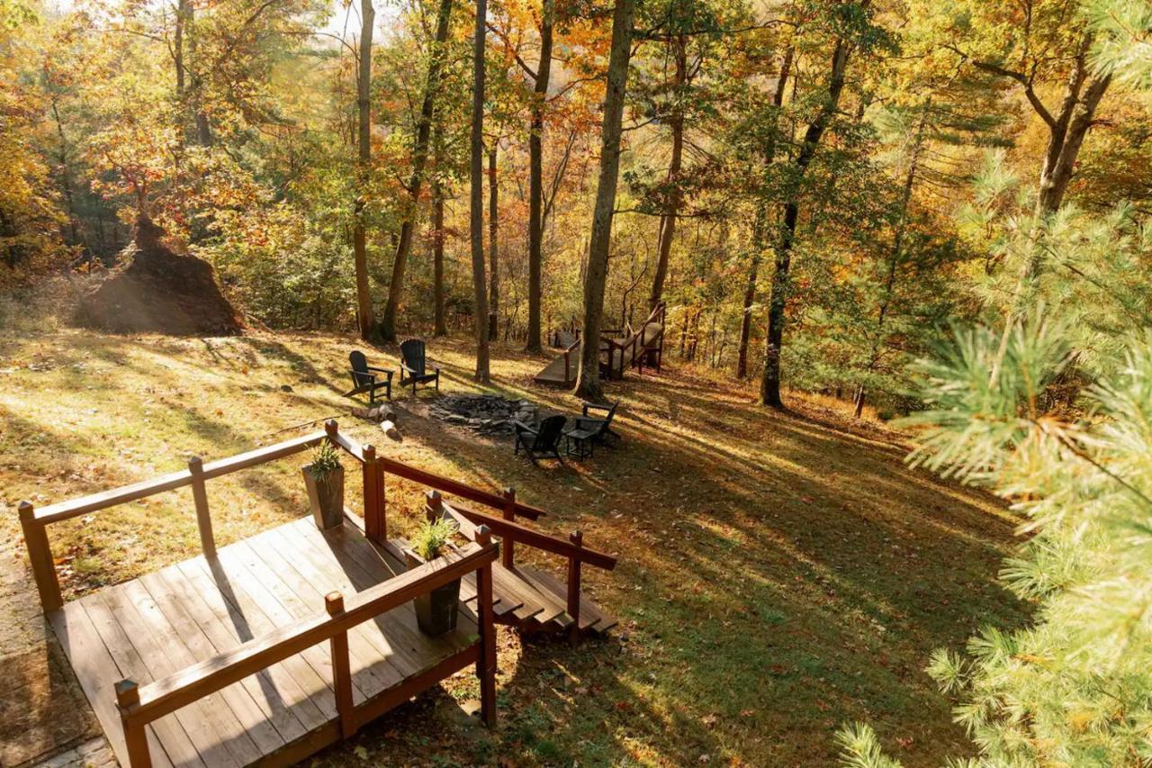 Вилла Hot Tub Charming & Chic Mountain Gem On Sleepy Creek Беркли-Спрингс Экстерьер фото